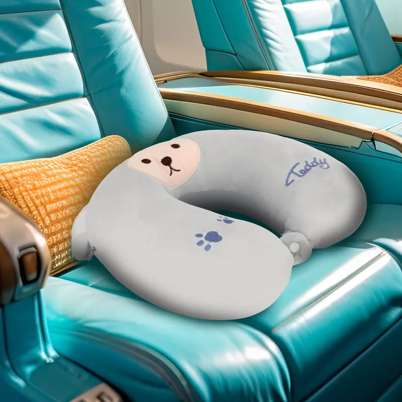 Almohada Con Diseño De Oso Color Gris Para Viaje 1