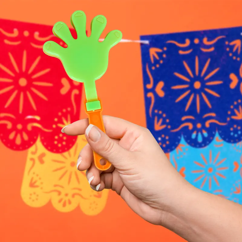 Aplaudidores En Forma De Mano Color Verde Para Fiestas Patrias 1