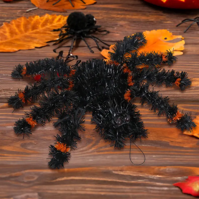 Araña Decorativa De Tinsel 1