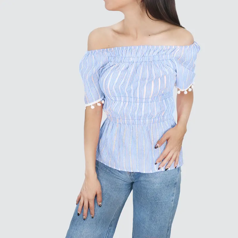 Blusa Con Corte Campesino Para Dama, Color Azul Cielo 1