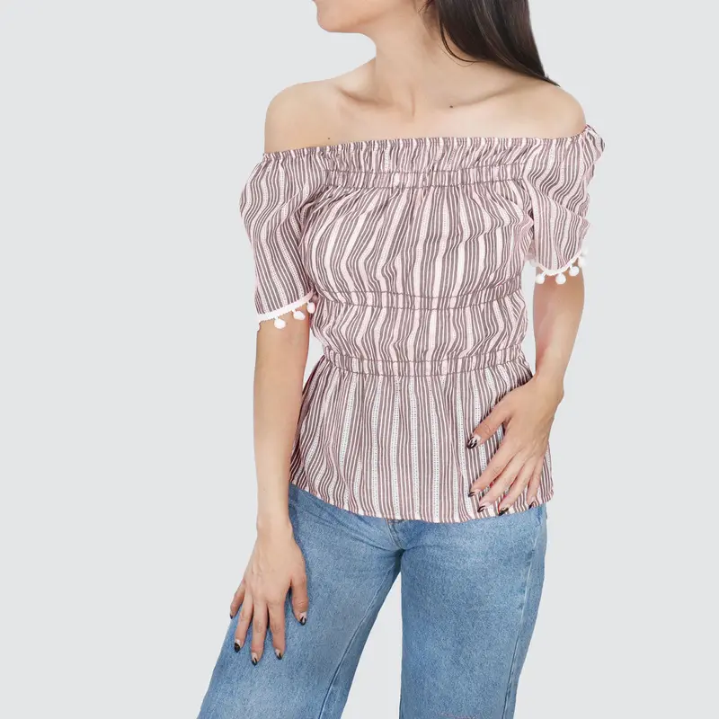 Blusa Con Corte Campesino Para Dama, Color Café 1