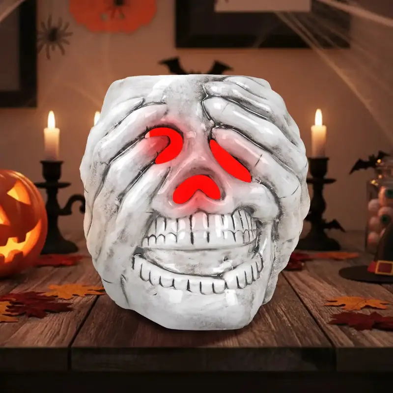 Calavera Y Manos, Portavela, Color Blanco 1