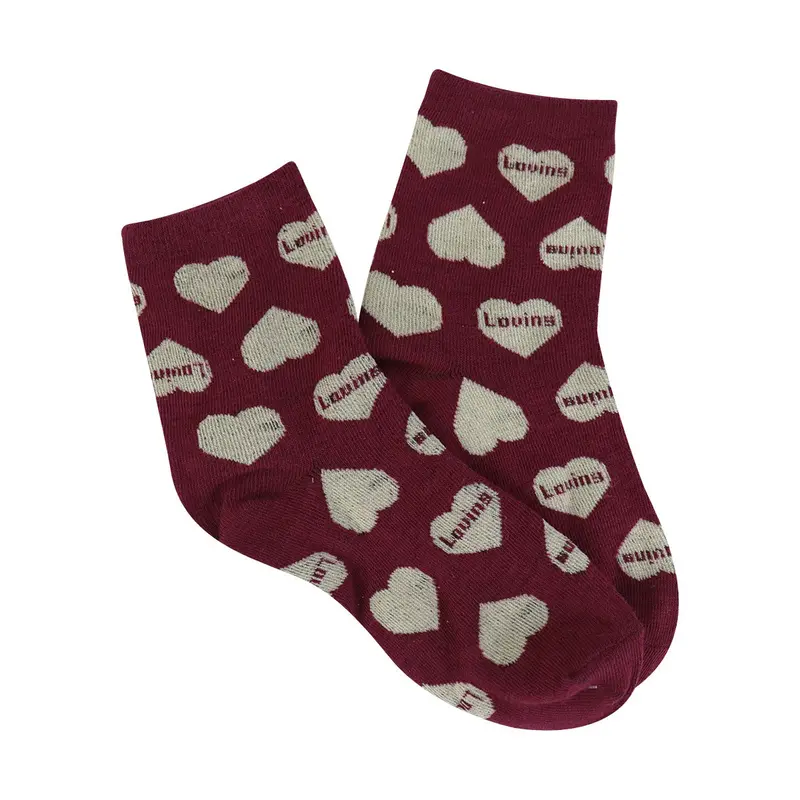 Calcetines Color Vino Con Corazones 2