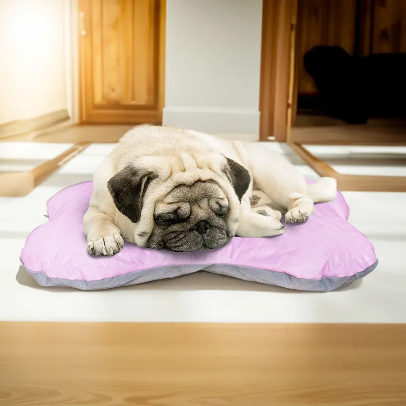 Cama Para Mascota En Forma De Hueso Color Rosa 1