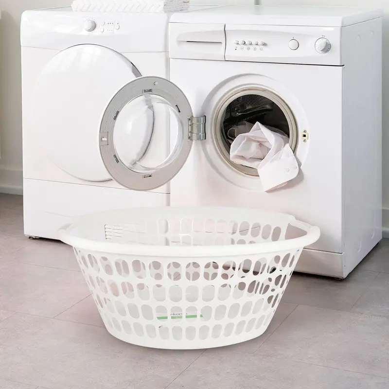 Canasta Color Blanco Para Ropa 1
