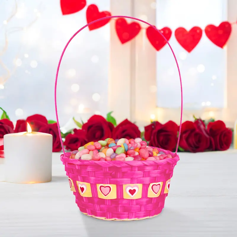 Canasta Decorativa Corazones Para San Valentín, Color Rosa 2