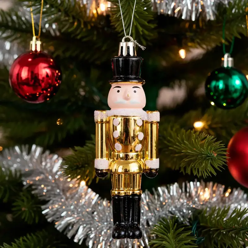 Cascanueces Navideño, Color Oro 1