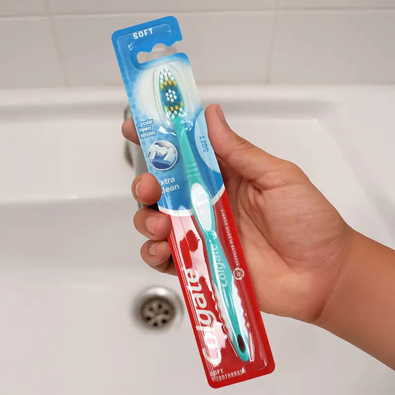 Cepillo De Dientes Colgate, Color Verde 1