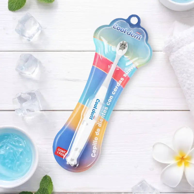 Cepillo De Dientes Con Cerdas Suaves, Diseño Huella 1