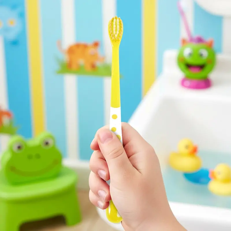 Cepillo De Dientes Infantil Con Porta Cepillo, Color Amarillo 1
