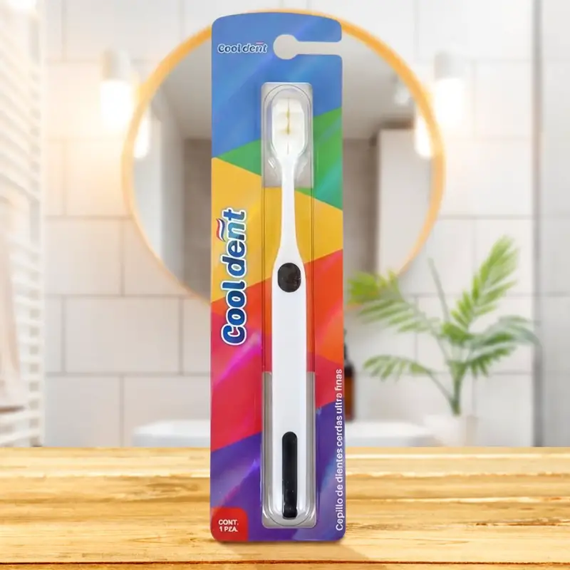 Cepillo Dental, Cerdas Ultra Finas, Color Blanco 1