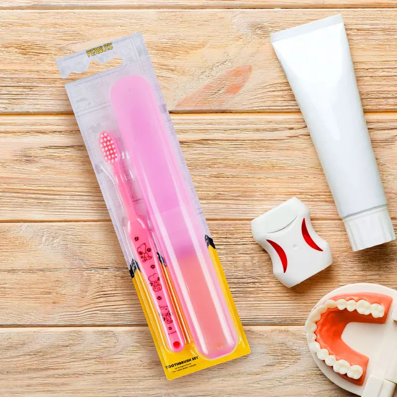 Cepillo Dental, Snoopy, Color Rosa 2