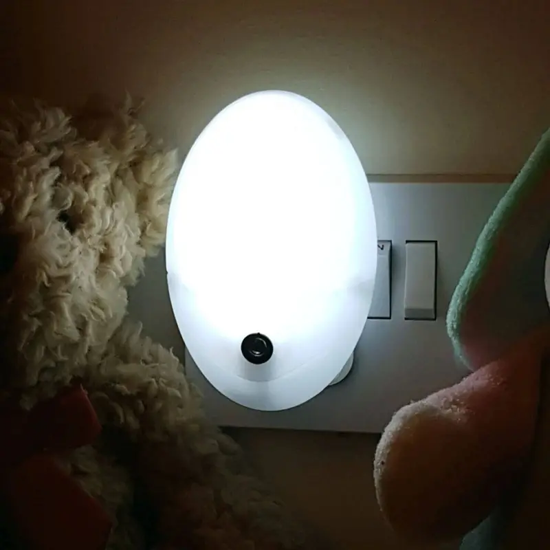 Clippasafe Nightlight With Sensor 2