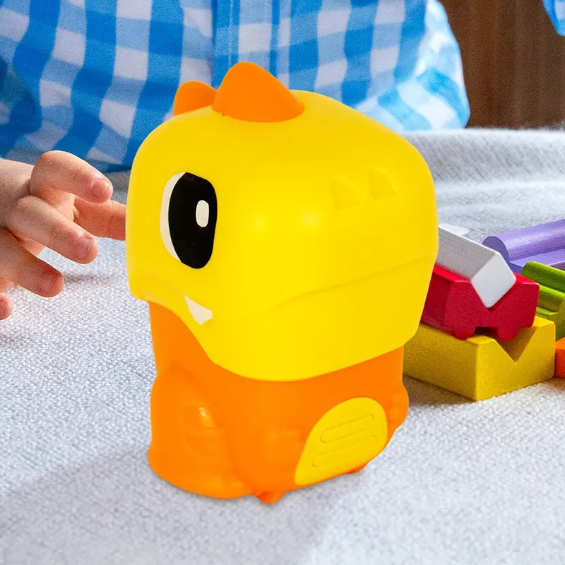 Cochecito De Juguete En Forma De Dinosaurio Color Amarillo Para Niños 1