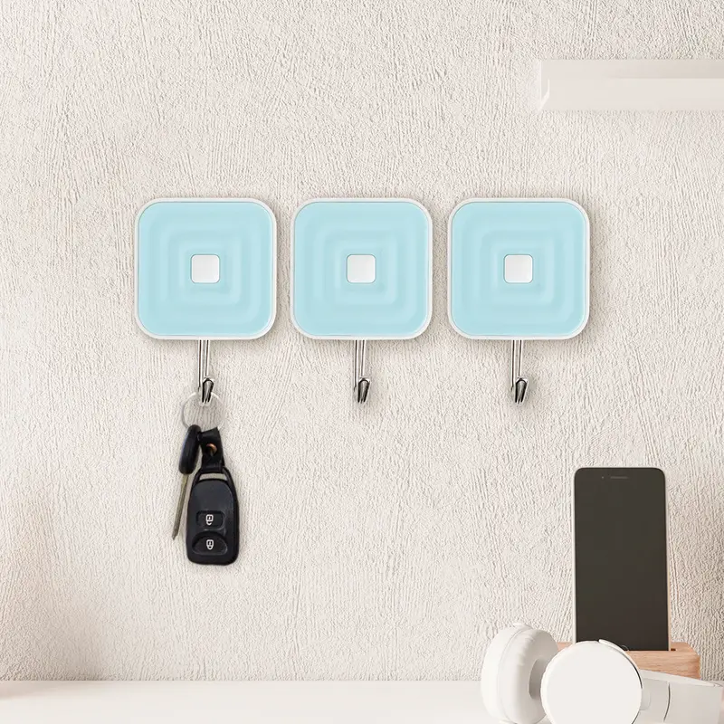 Colgadores Metálicos Cuadrados Autoadhesivos, Color Azul, 3 Pzas 1