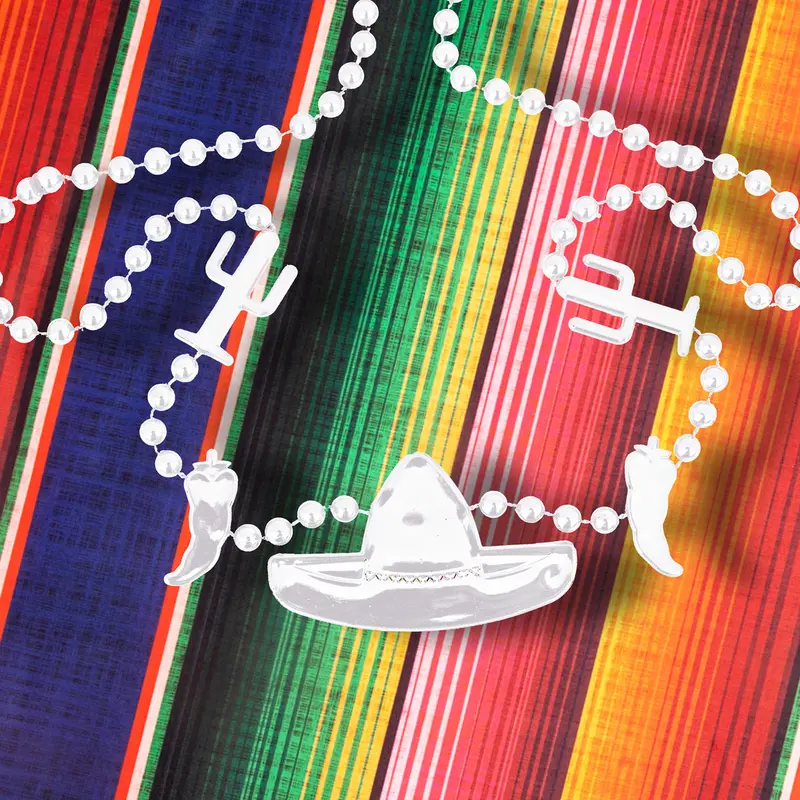 Collar Con Decoración, Color Blanco, 2 Pzas 1