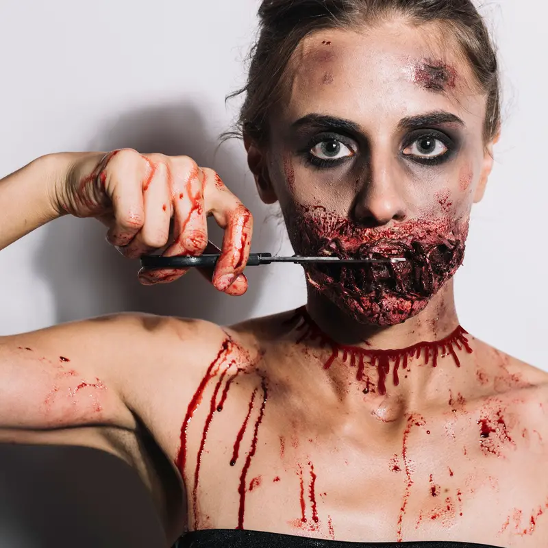 Collar Con Diseño De Sangre Para Disfraz 2