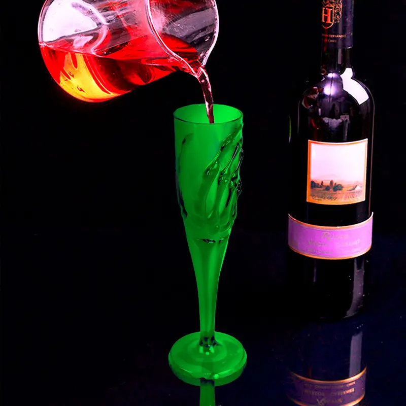 Copa Color Verde Con Diseño De Agarre Fantasmal 1
