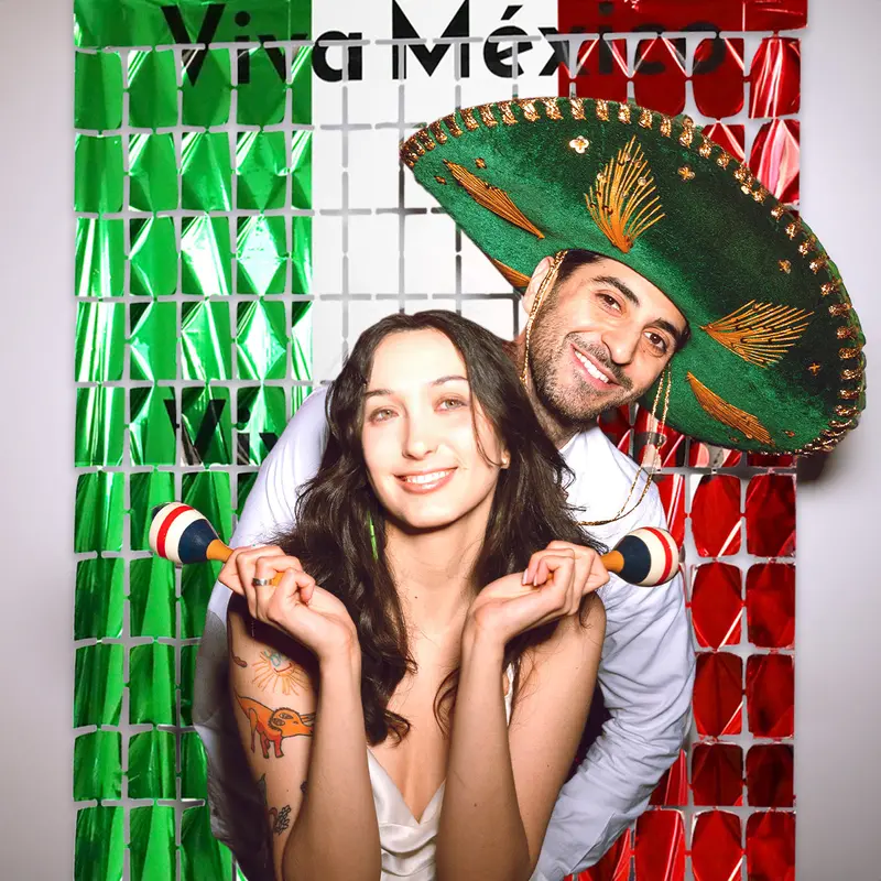 Cortina Metálica, Fiestas Patrias 1