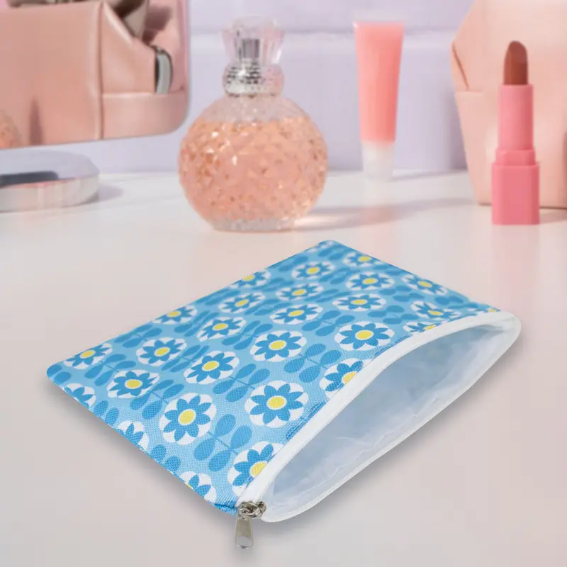 Cosmetiquera Con Diseño De Flores Color Azul 1