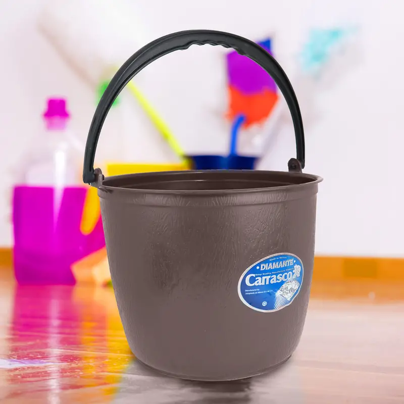 Cubeta De Plástico Barrilito, Color Café, 12 L 2