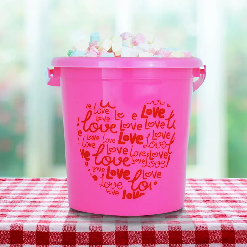 Cubeta De Plástico Diseño De Corazón, Color Rosa 1
