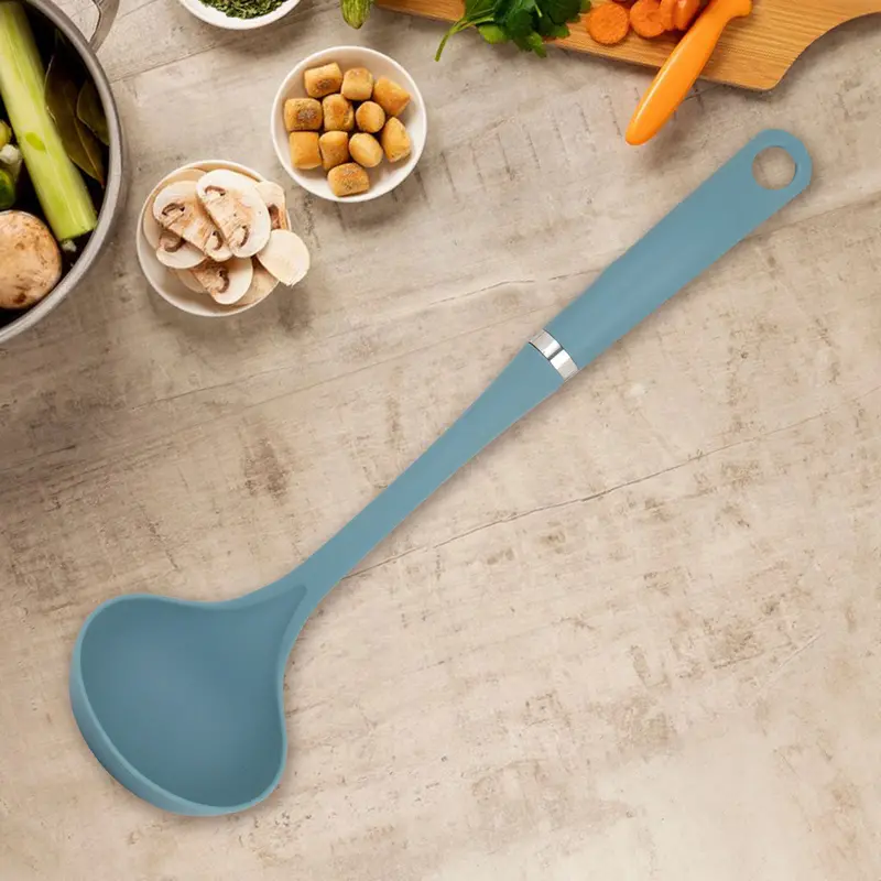 Cucharón De Cocina Con Color Verde Azulado 1