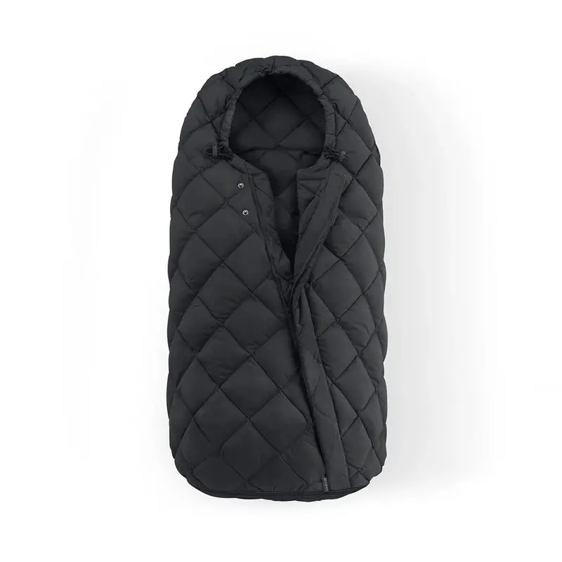 Cybex Snogga Footmuff In Moon Black 1