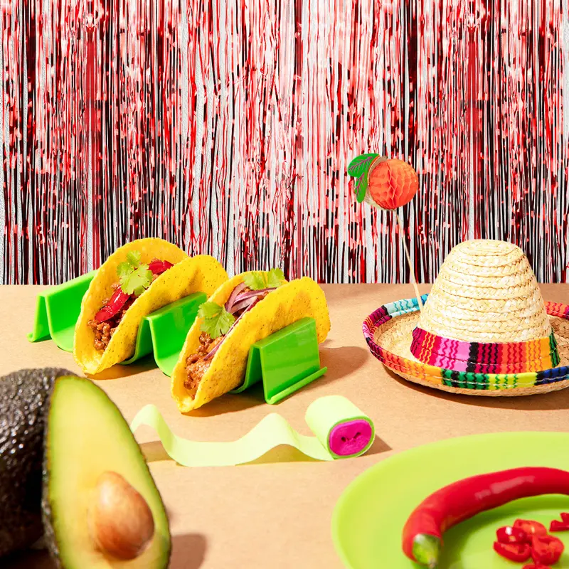 Decoración Metálica Color Rojo Para Fiestas Patrias 1