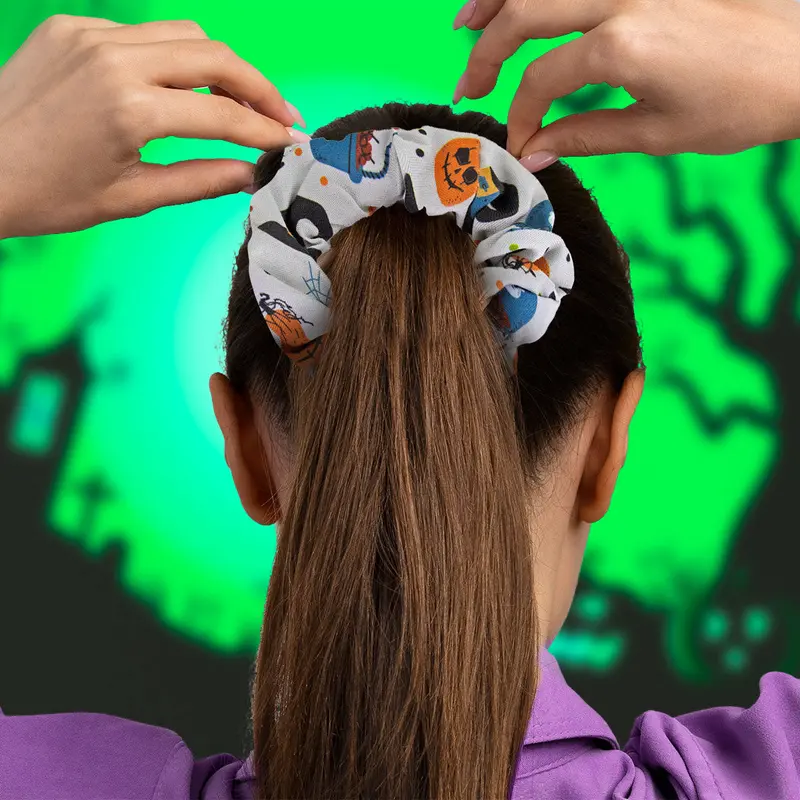 Dona Color Gris Para El Cabello Con Diseño De Halloween 1