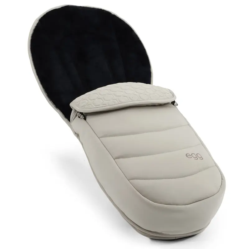 Egg3 Footmuff In Cashmere 1