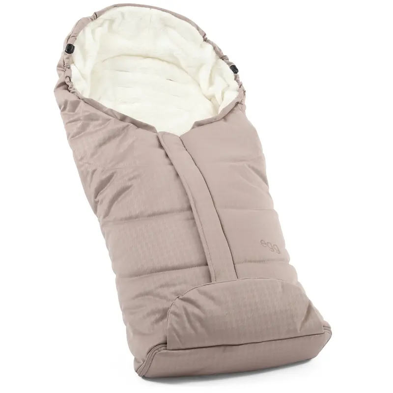 Egg3 Footmuff In Houndstooth Almond 1
