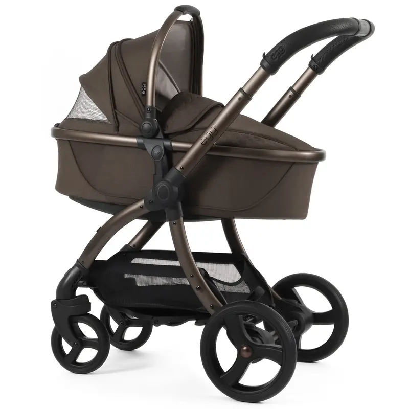 Egg3 Luxury Maxi-Cosi Travel System Bundle In Chocolate Velvet 3