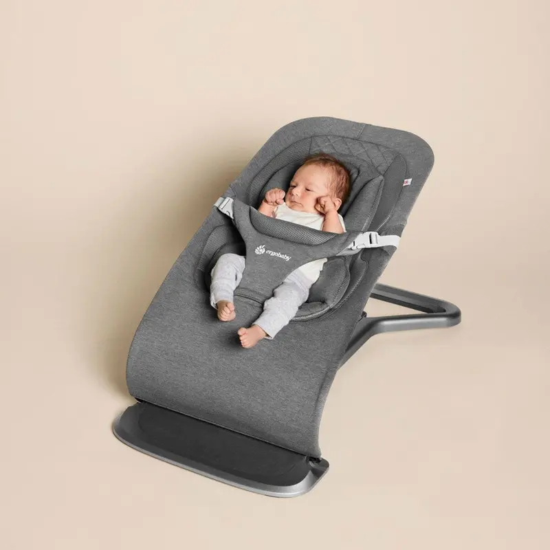 Ergobaby Evolve Bouncer In Charcoal Grey 2