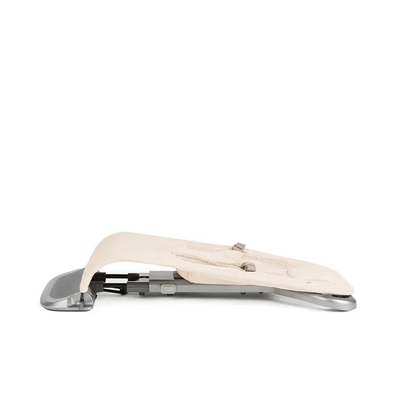 Ergobaby Evolve Mesh Bouncer In Cream 2