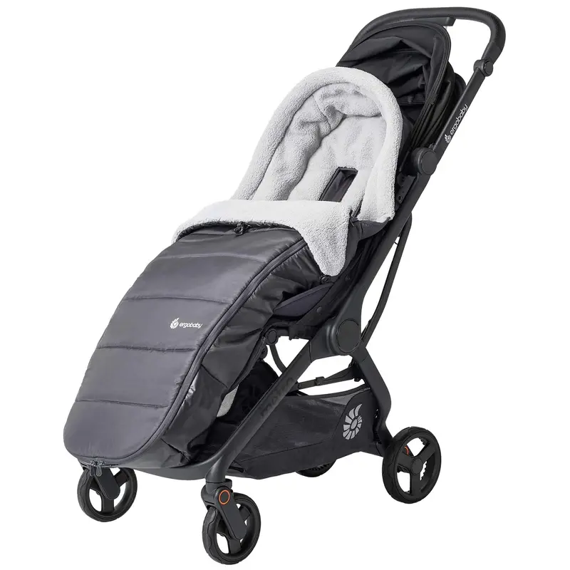Ergobaby Metro 3 Footmuff 1