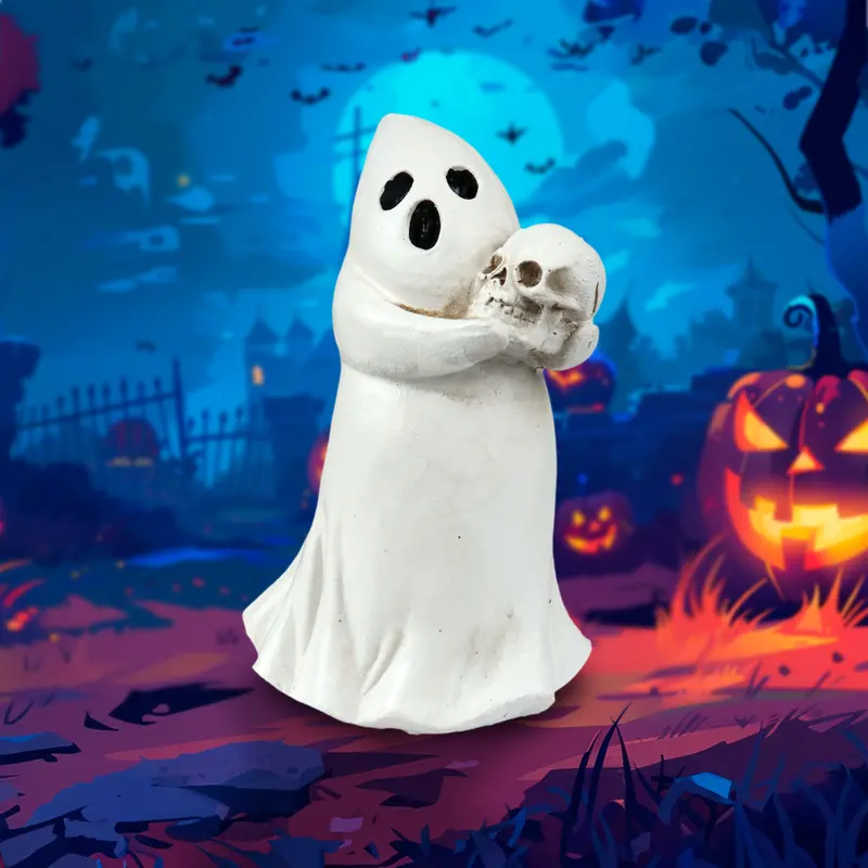 Figura Decorativa En Forma De Fantasma Sosteniendo Una Calavera 1