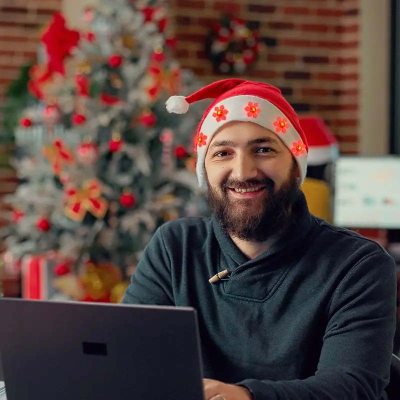Gorro Navideño De Santa Claus Con Luz 1