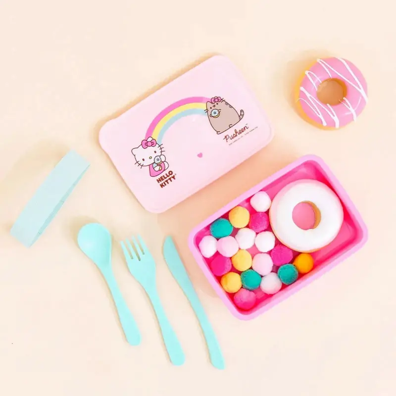 Hello Kitty X Pusheen Lunch Box Cutlery 1