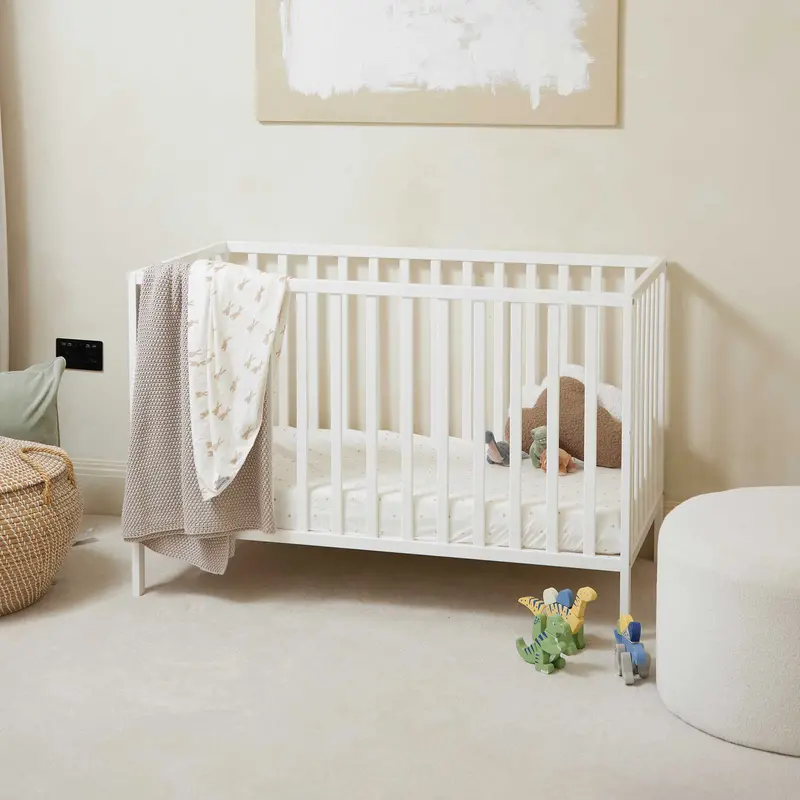 Ickle Bubba Hartley Classic Cot In White 1