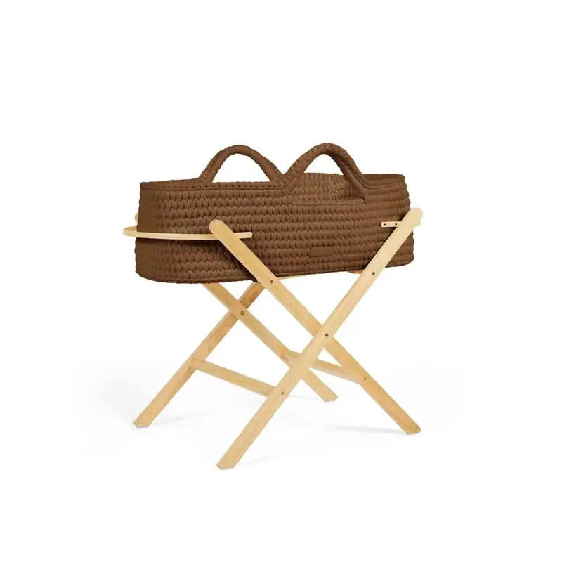 Ickle Bubba Nova Moses Basket & Stand - Mocha & Pine 2