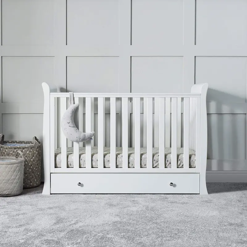 Ickle Bubba Snowdon 4 In 1 Mini 2 Piece Furniture Set - White 3