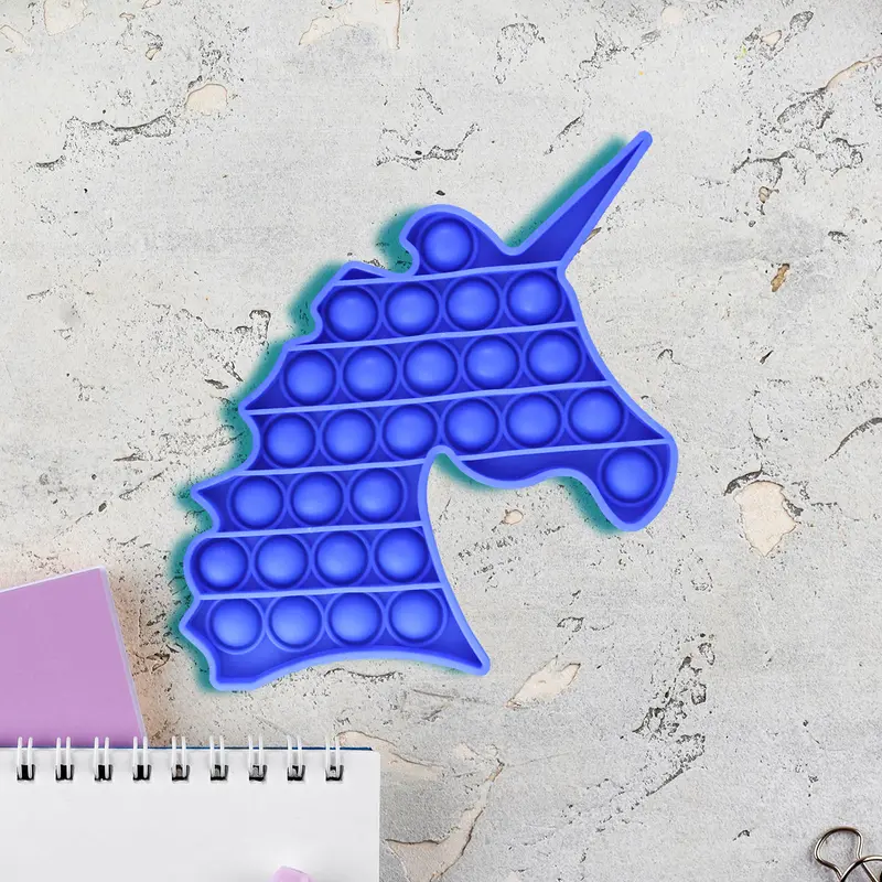 Juguete De Unicornio Color Azul Para Aliviar El Estrés 2