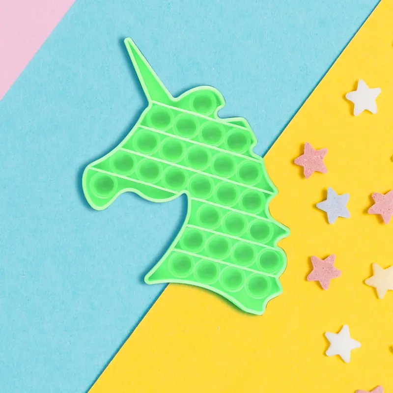 Juguete De Unicornio Color Verde Para Aliviar El Estrés 1