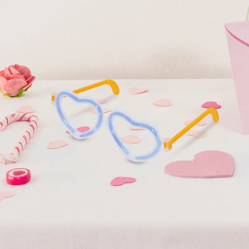 Lentes En Forma De Corazón Azul Neón 2