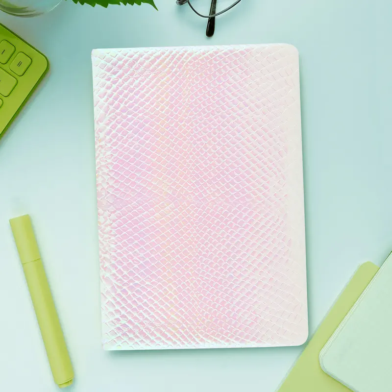 Libreta Con Pastas Tornasol Color Lila 1