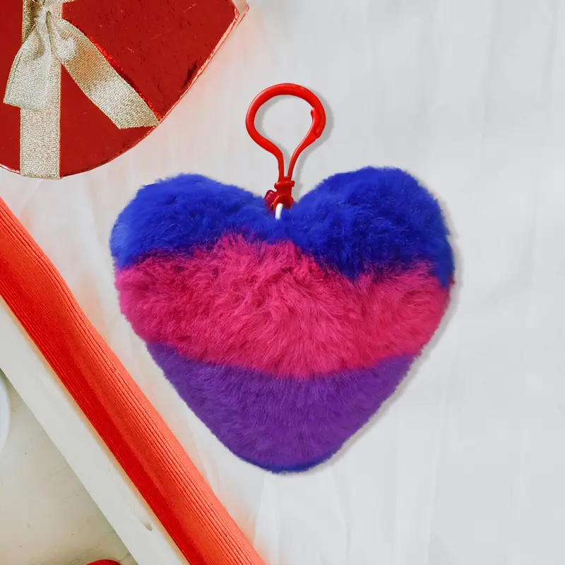 Llavero En Forma De Corazón De Peluche 2