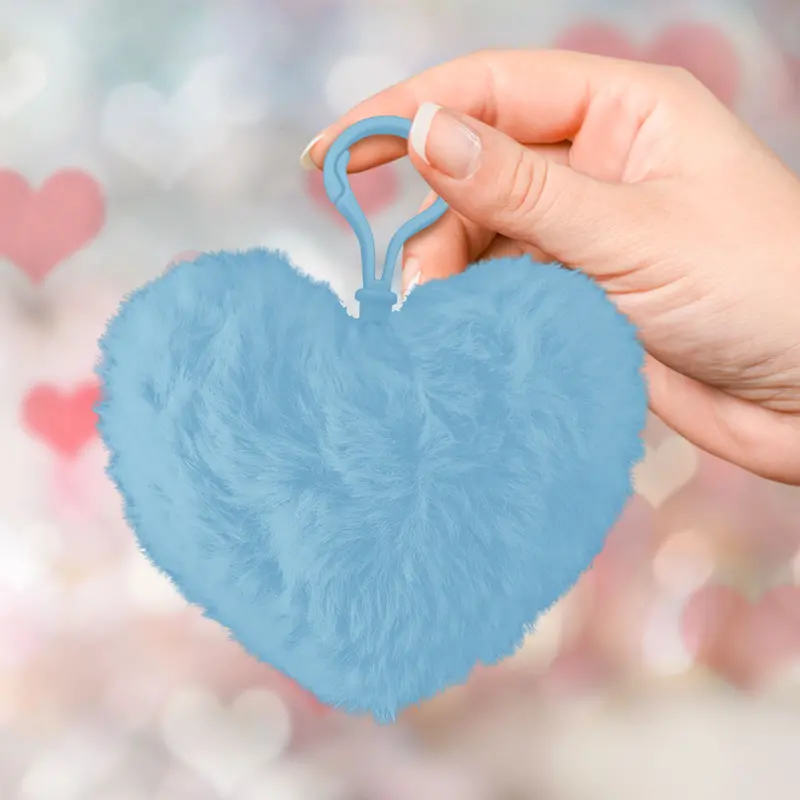 Llavero En Forma De Corazón De Peluche, Color Azul Cielo 1