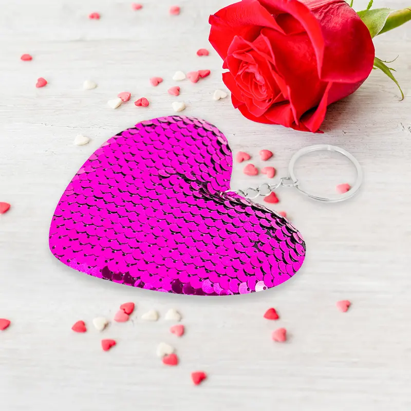 Llavero Forma De Corazón Con Lentejuelas, Color Fiusha 1