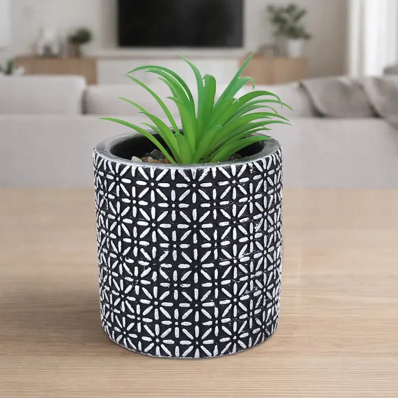 Maceta Cilindro, Color Negro Y Plata 2